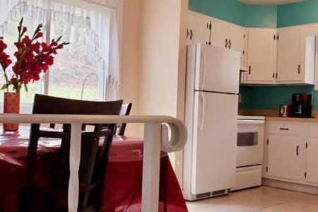 Lake George Family Vacation Home Extérieur photo